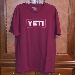 Like new Yeti t-shirt large